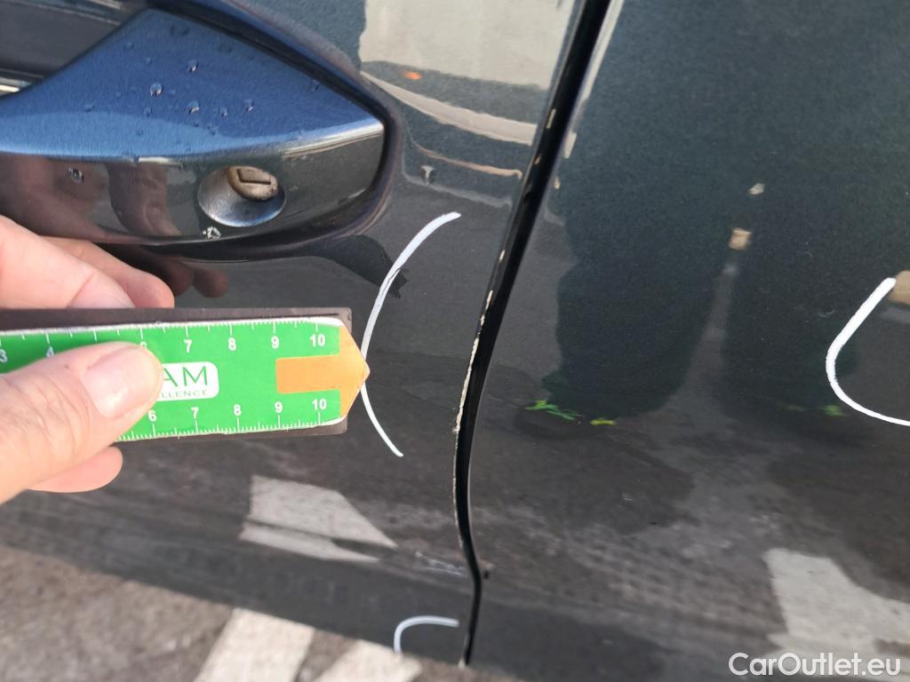  Land Rover  Discovery SEAT Nuevo León / 2020 / 5P / berlina con portón 1.0 TSI 81kW S&S Style Go (AC) #13