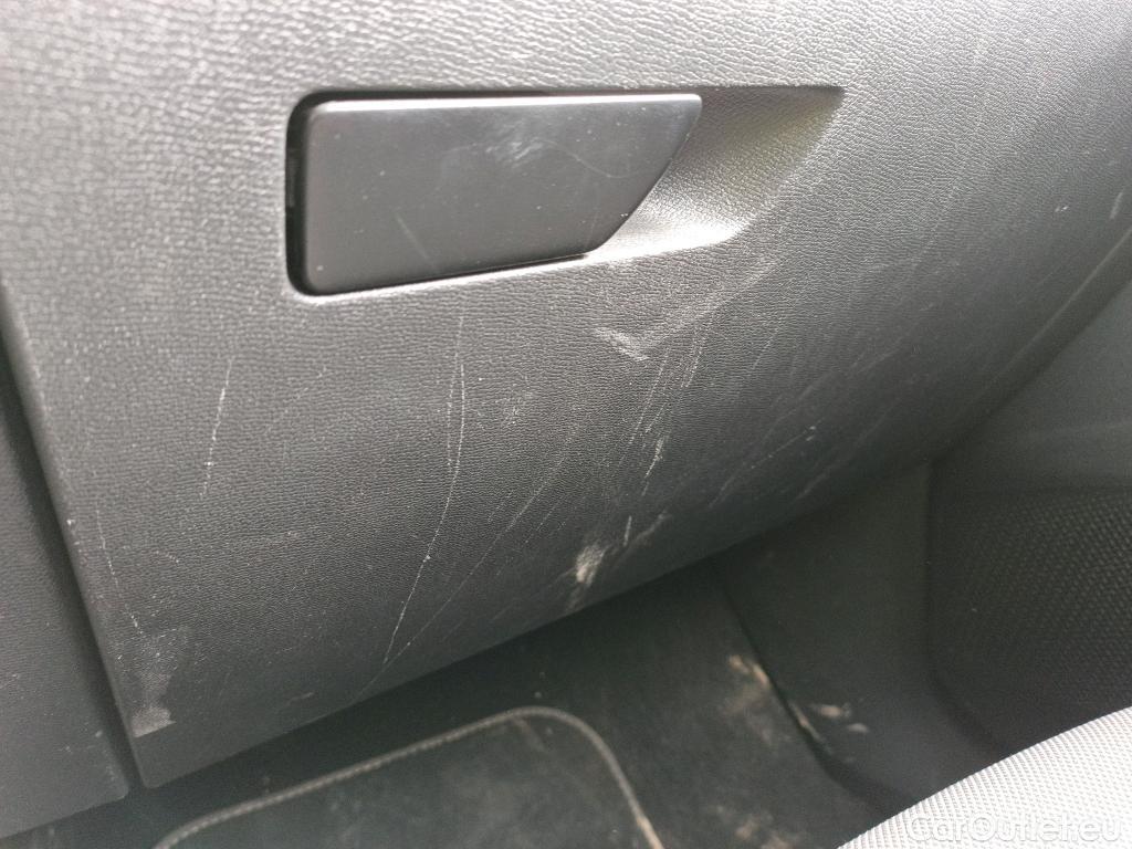  Land Rover  Discovery SEAT Nuevo León / 2020 / 5P / berlina con portón 2.0 TDI 85kW S&S Style Go(SP) #25