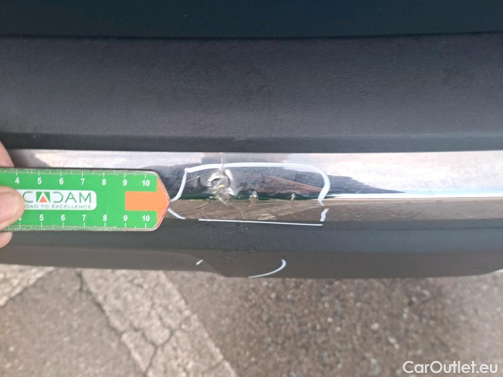  Peugeot  3008 PEUGEOT  Hybrid / 2020 / 5P / todoterreno 300 e-EAT8 GT #10