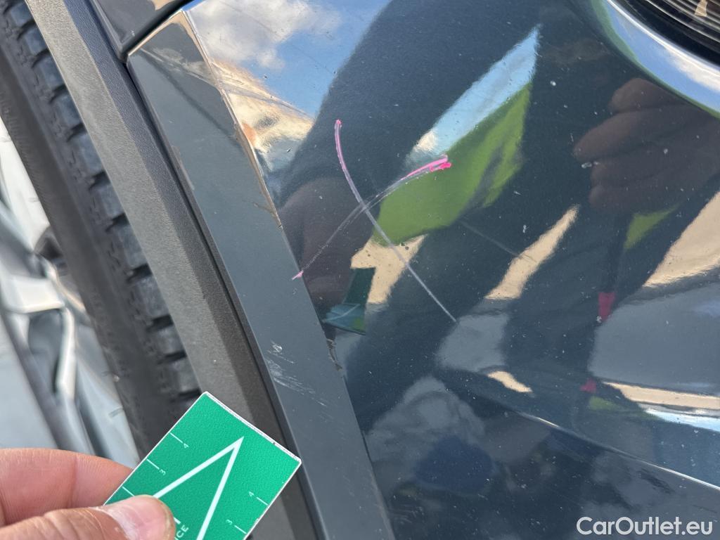  Volvo  XC 40 VOLVO XC40 / 2017 / 5P / todoterreno 1.5 T3 Momentum Pro Auto #31