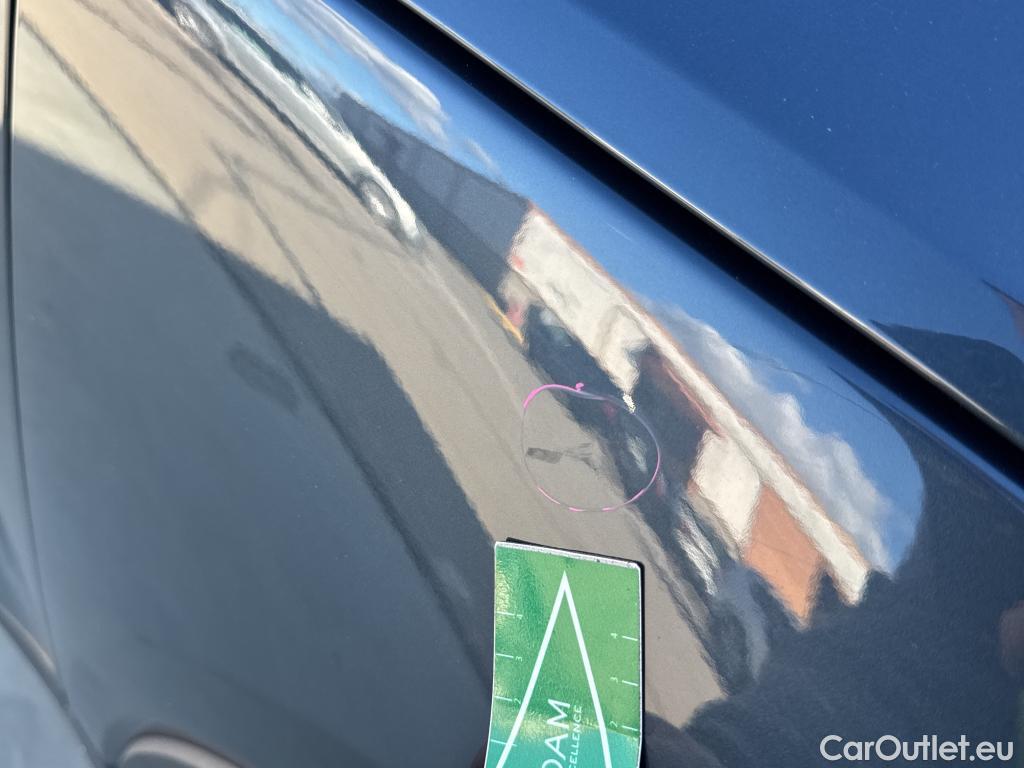  Volvo  XC 40 VOLVO XC40 / 2017 / 5P / todoterreno 1.5 T3 Momentum Pro Auto #6