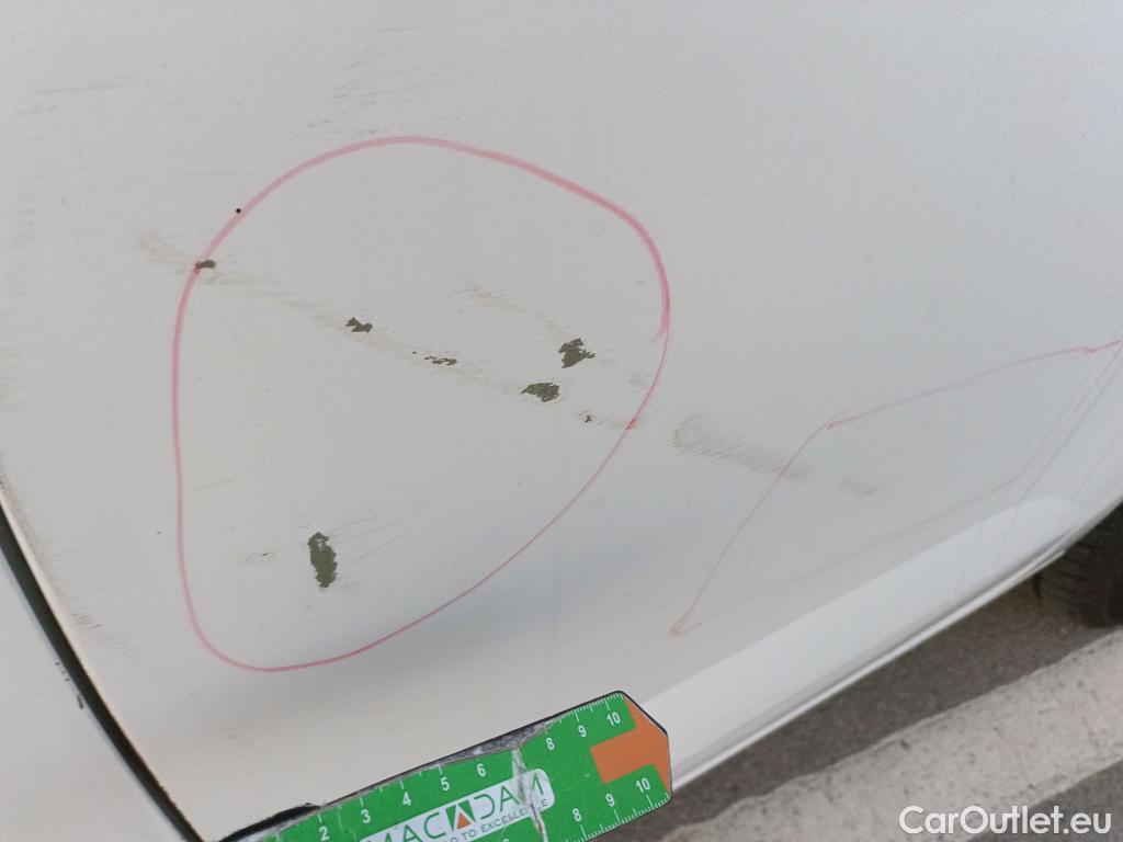  Volkswagen  Polo VOLKSWAGEN  / 2017 / 5P / berlina con portón Advance 1.0 TSI 70kW (95CV) #12