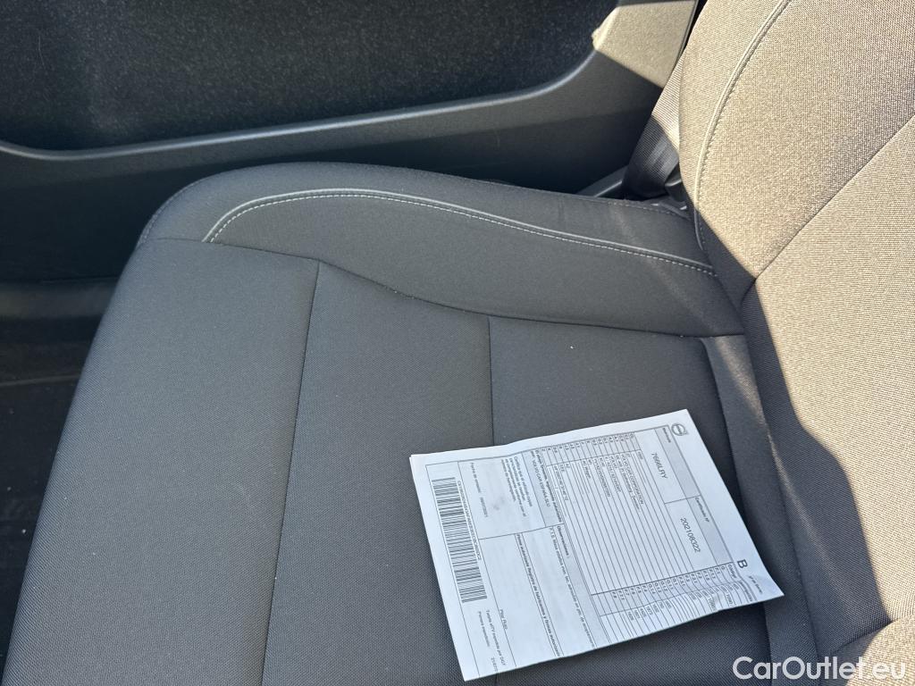  Volvo  XC 40 VOLVO XC40 / 2017 / 5P / todoterreno 1.5 T3 Momentum Pro Auto #26