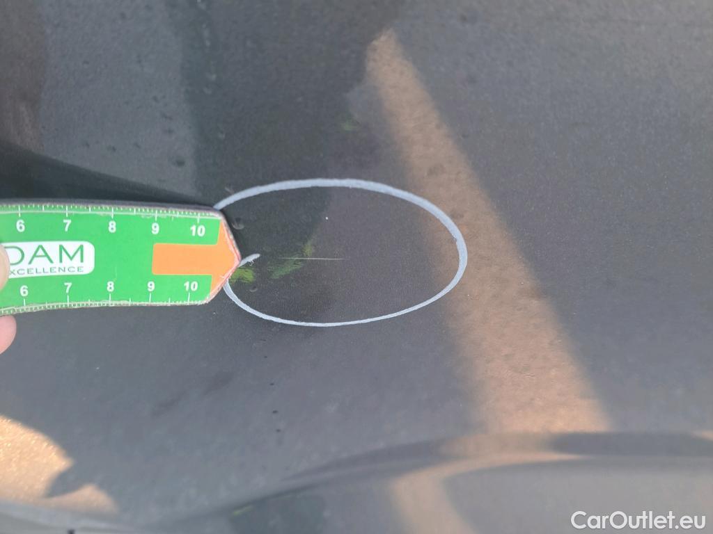  Volkswagen  T-ROC VOLKSWAGEN  / 2021 / 5P / todoterreno Life 2.0 TDI 85kW (115CV) (AC2) #22