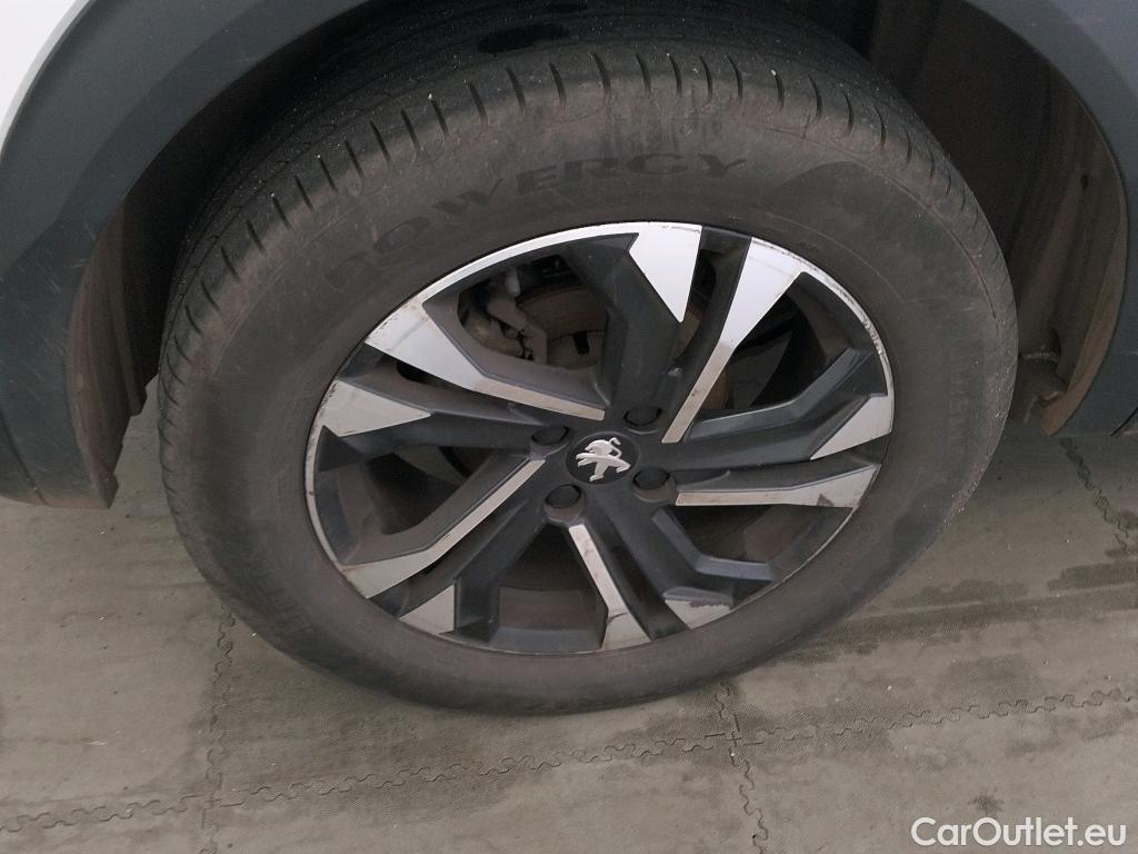  Peugeot  2008 PEUGEOT  / 2019 / 5P / todoterreno Allure BlueHDI 81kW (110CV) #1