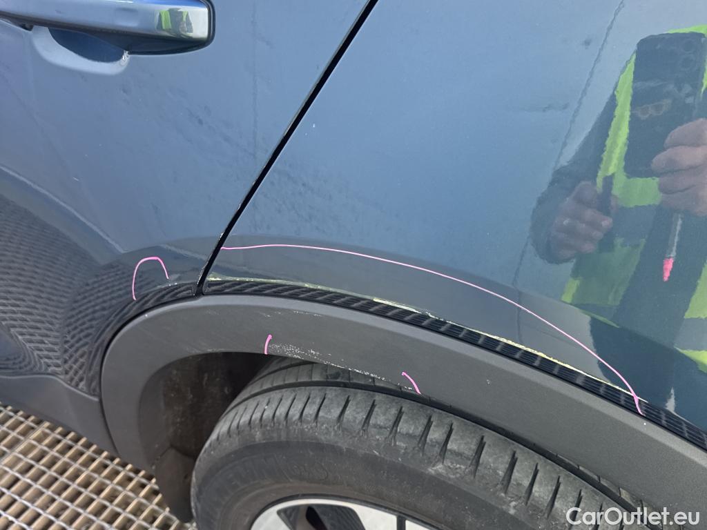  Volvo  XC 40 VOLVO XC40 / 2017 / 5P / todoterreno 1.5 T3 Momentum Pro Auto #34