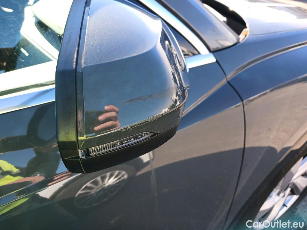  Audi  Q3 AUDI  / 2018 / 5P / todoterreno Advanced 35 TDI quattro 110kW (150CV) #20