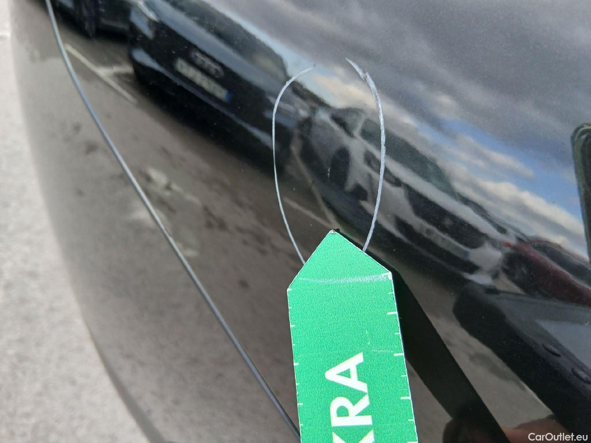  Bmw  X2 BMW  sDrive18i Impulse Steptronic Techo Solar #25