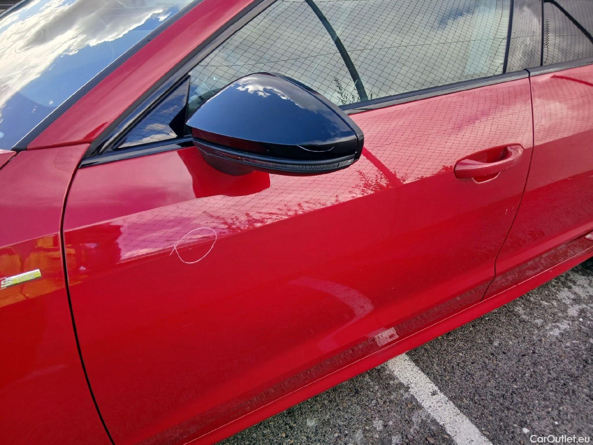  Audi  A7 Sportback AUDI A7 / 2017 / 5P / berlina con portón Sportback 55 TFSIe 270KW quat-ult S tron #25