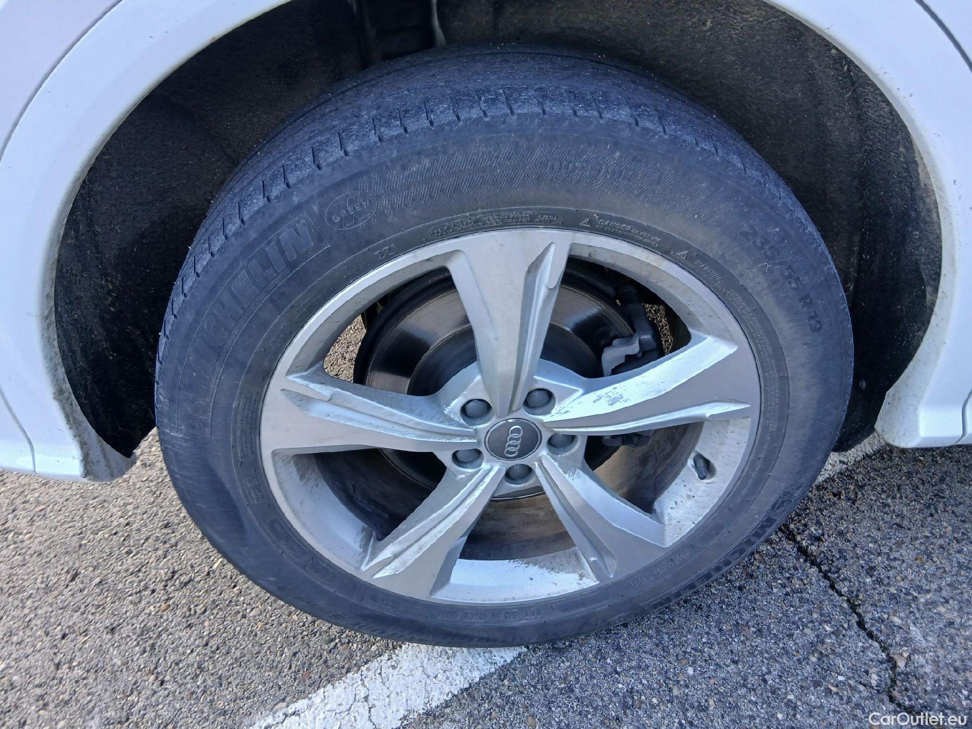  Audi  Q5 AUDI  / 2016 / 5P / todoterreno S line 35 TDI 120kW quattro S tronic (CX) #20