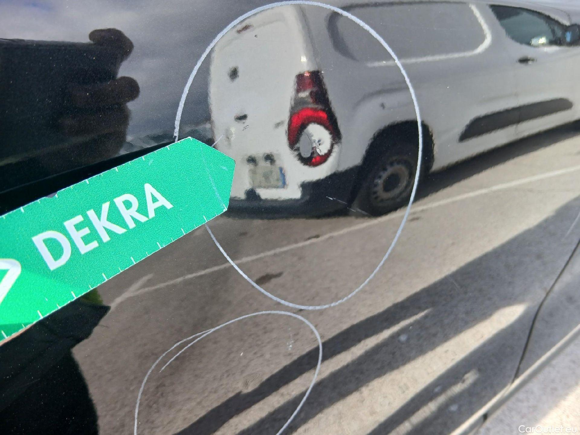  Bmw  X2 BMW  sDrive18i (CX3) Impulse Steptronic #25