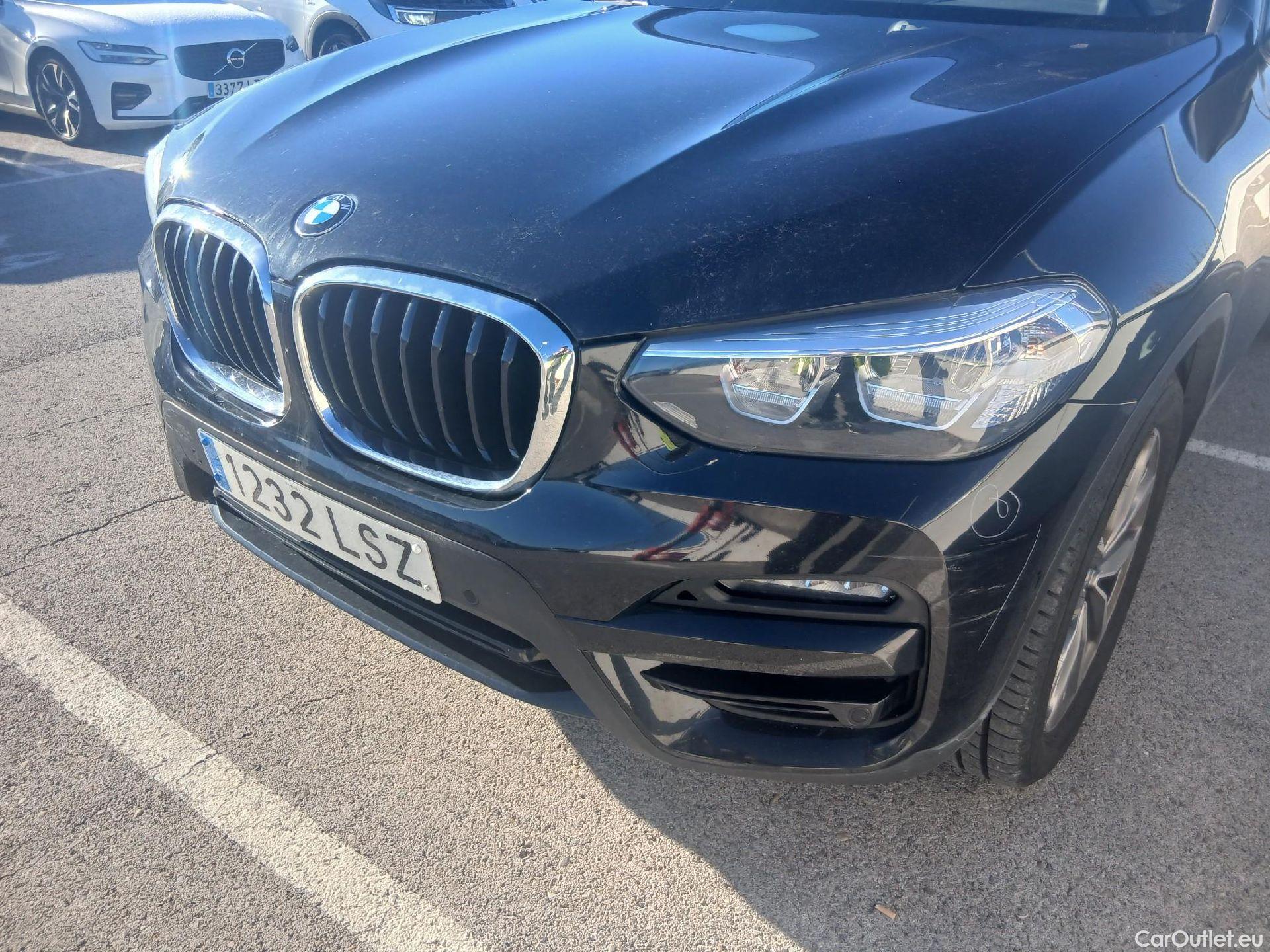  Bmw  X3 BMW  / 2017 / 5P / todoterreno xDrive20d (AC2) #4