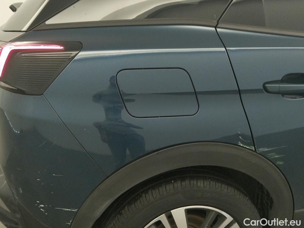  Peugeot  3008  Allure Pack 1.5 HDi 130CV AT8 E6d #9