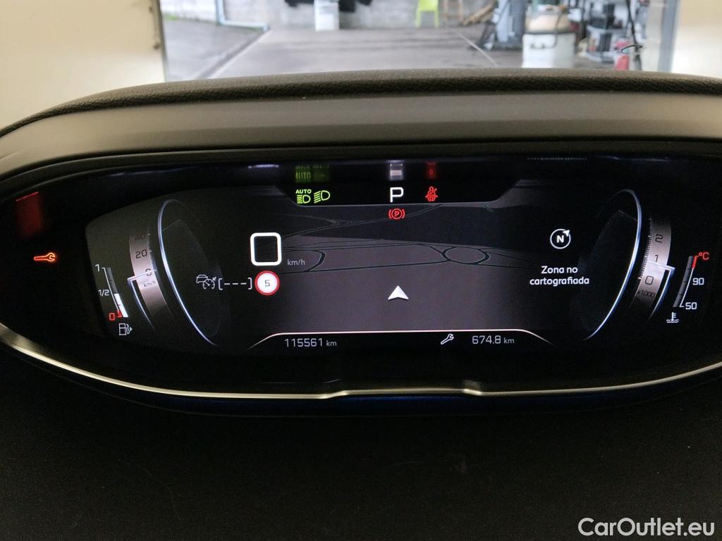  Peugeot  3008 PEUGEOT  / 2020 / 5P / todoterreno 1.5 BlueHDi 96kW S&S GT EAT8 #14