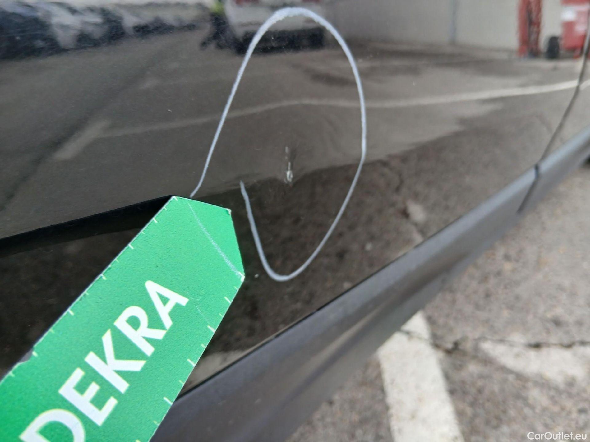  Bmw  X2 BMW  sDrive18i Impulse Steptronic Techo Solar #28