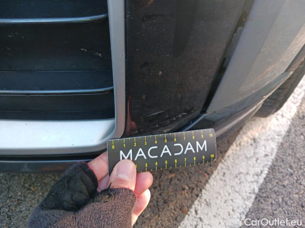  Audi  Q2 AUDI  / 2016 / 5P / todoterreno Design 30 TFSI 85kW (116CV) #43