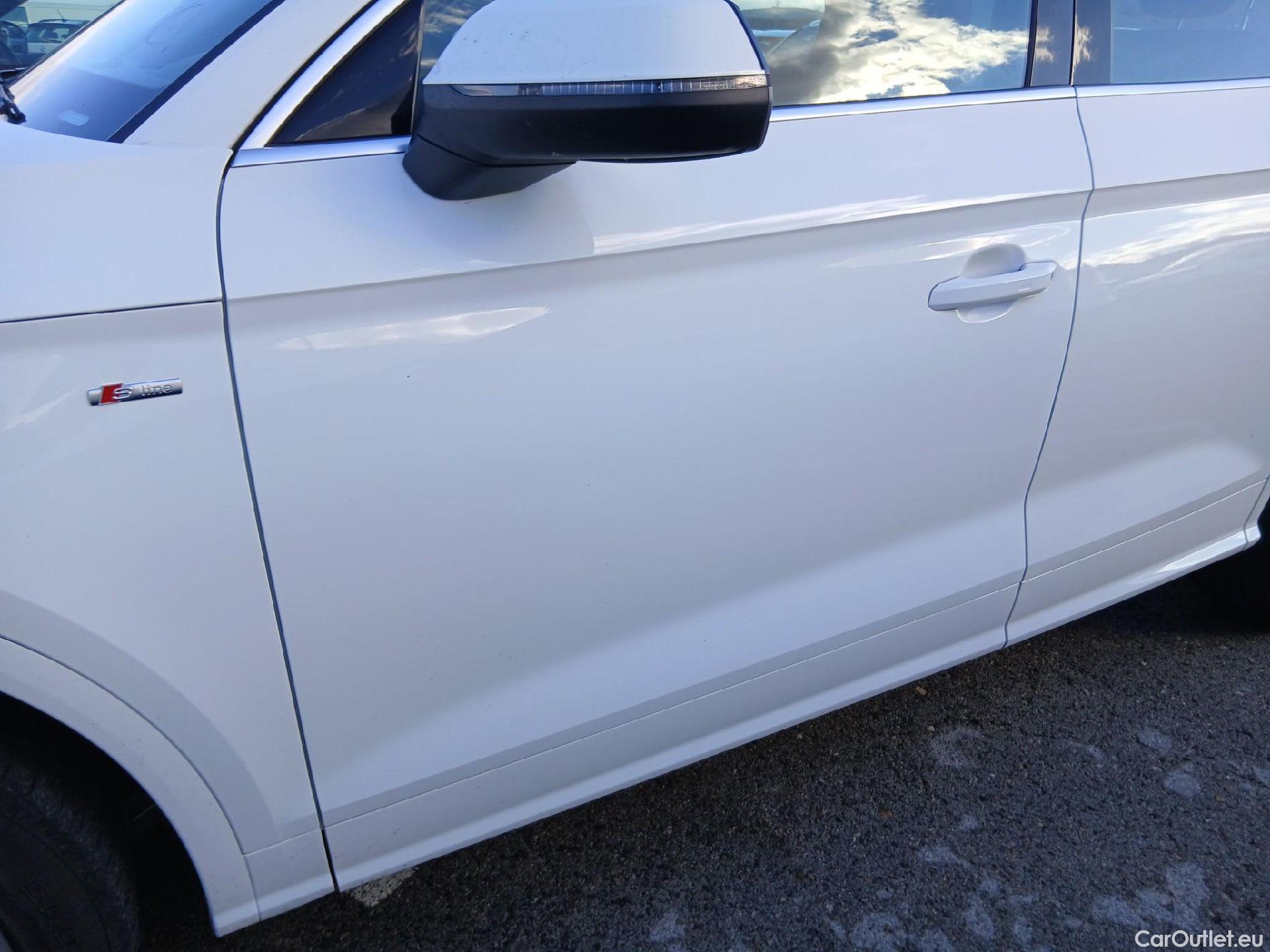  Audi  Q5 AUDI  / 2016 / 5P / todoterreno S line 35 TDI 120kW quattro S tronic (CX) #32