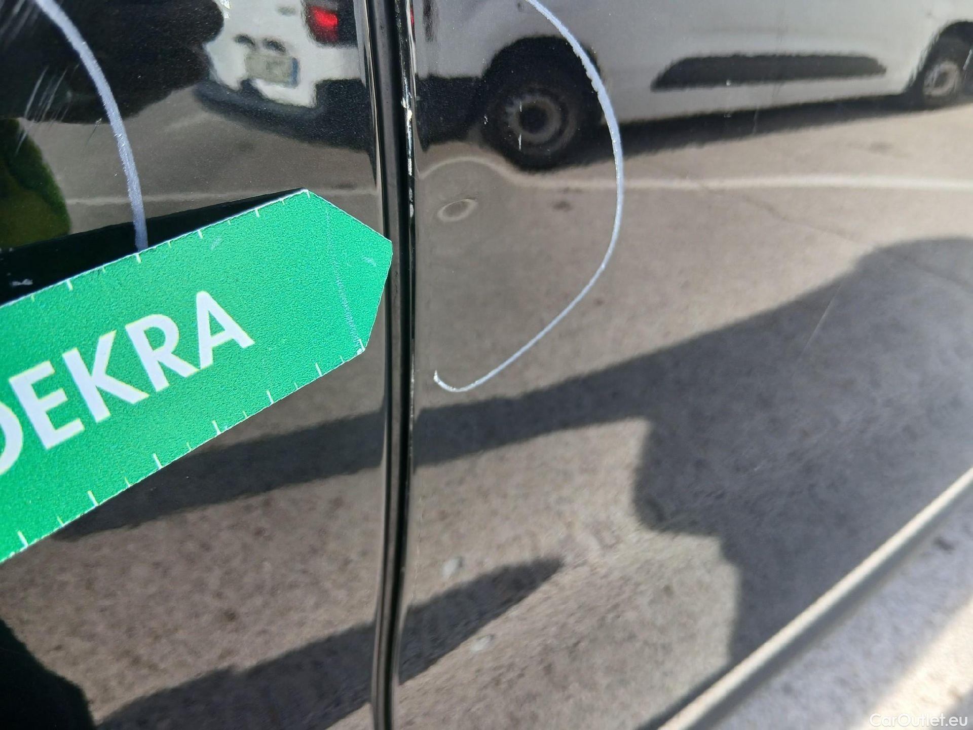  Bmw  X2 BMW  sDrive18i (CX3) Impulse Steptronic #27