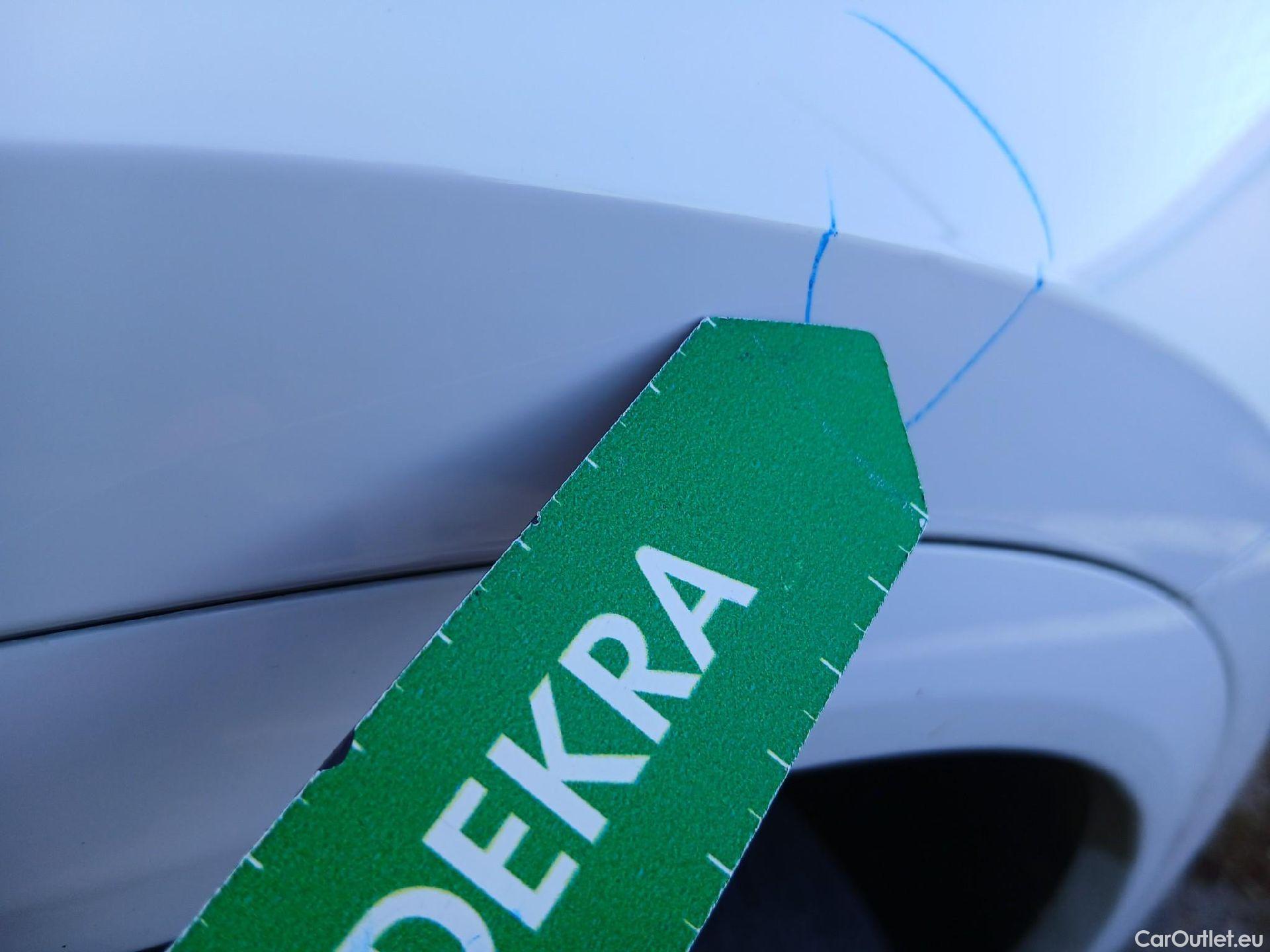  Audi  Q5 AUDI  / 2016 / 5P / todoterreno S line 35 TDI 120kW quattro S tronic (CX) #26