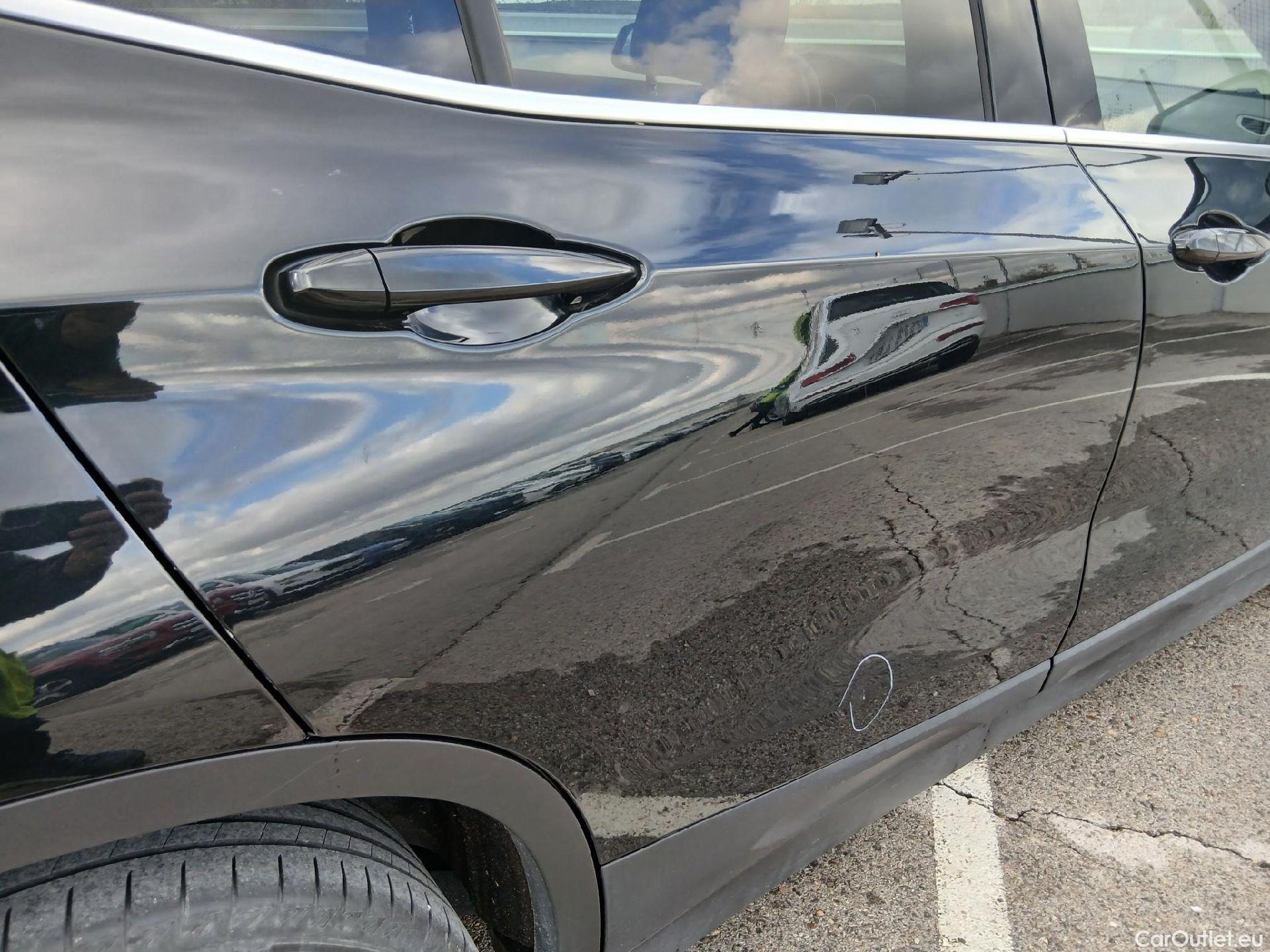  Bmw  X2 BMW  sDrive18i Impulse Steptronic Techo Solar #27