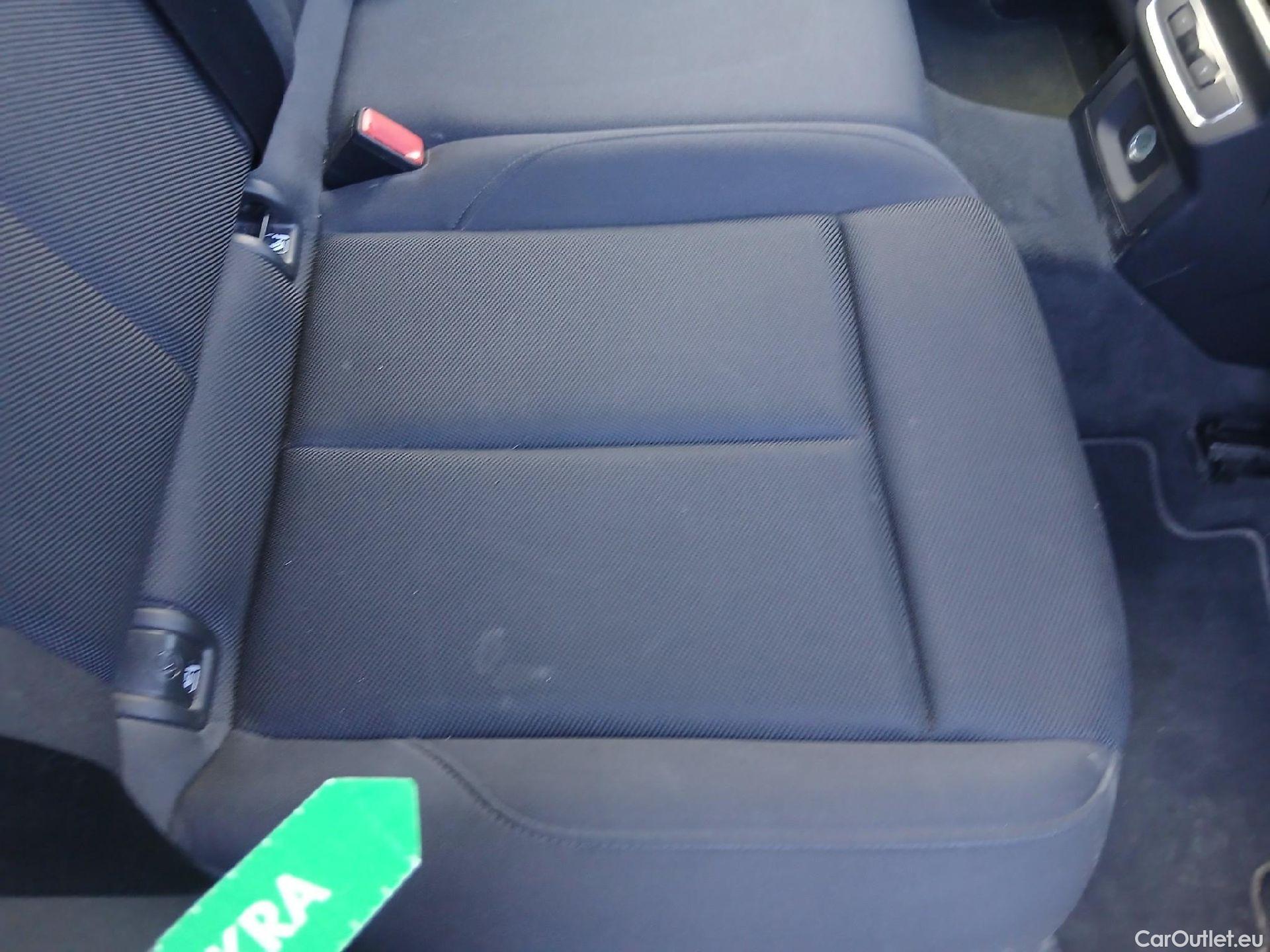  Audi  Q5 AUDI  / 2016 / 5P / todoterreno S line 35 TDI 120kW quattro S tronic (CX) #23