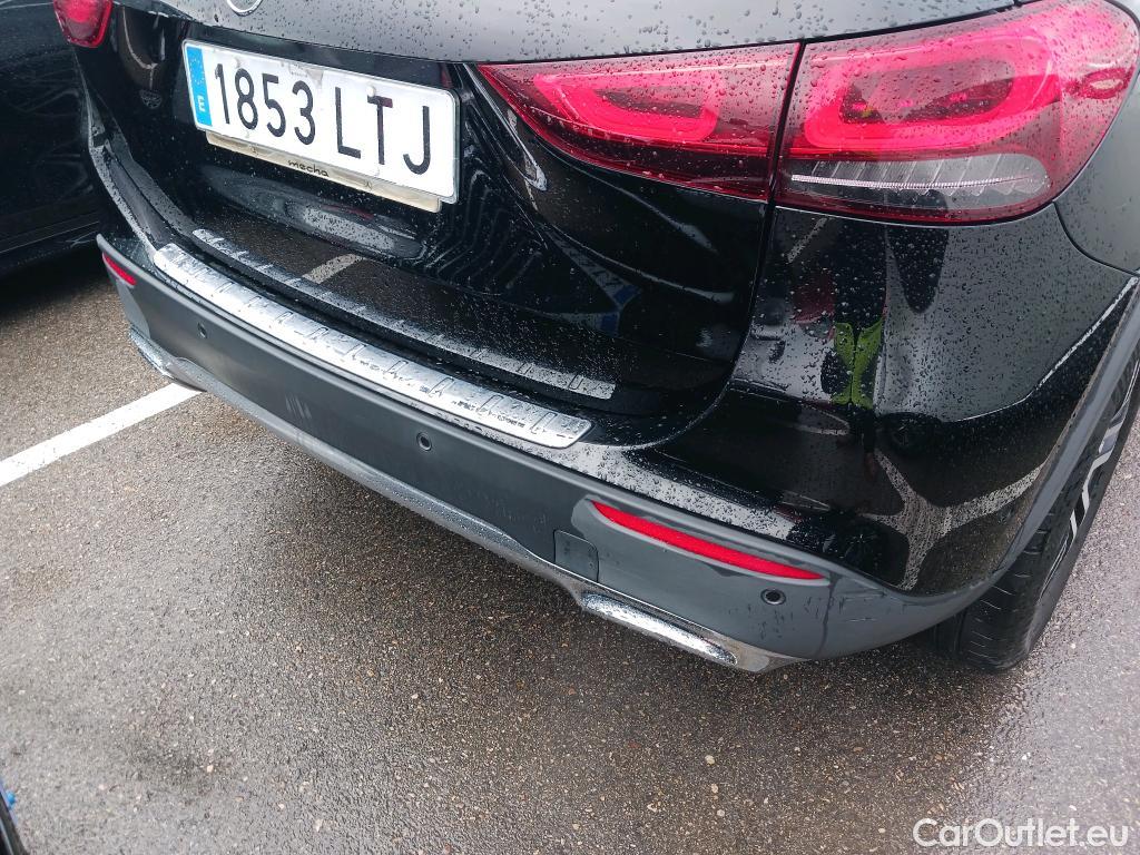  Mercedes  GLA MERCEDES-BENZ  / 2020 / 5P / todoterreno  200 D #30