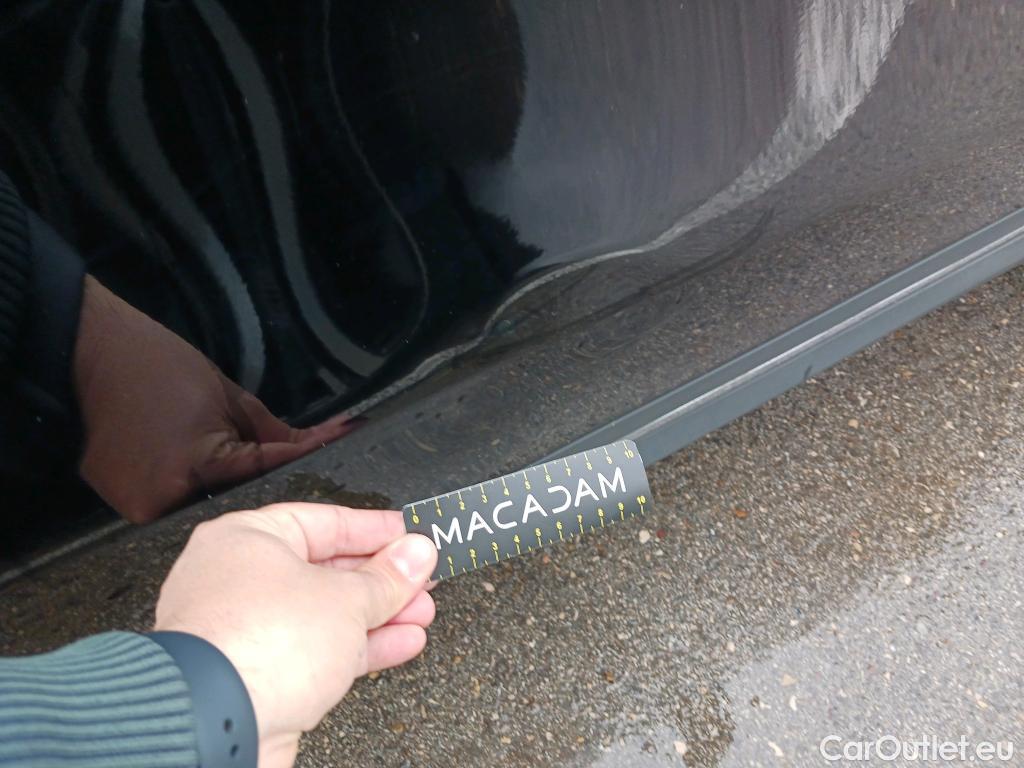  Mercedes  GLA MERCEDES-BENZ  / 2020 / 5P / todoterreno  200 D #6