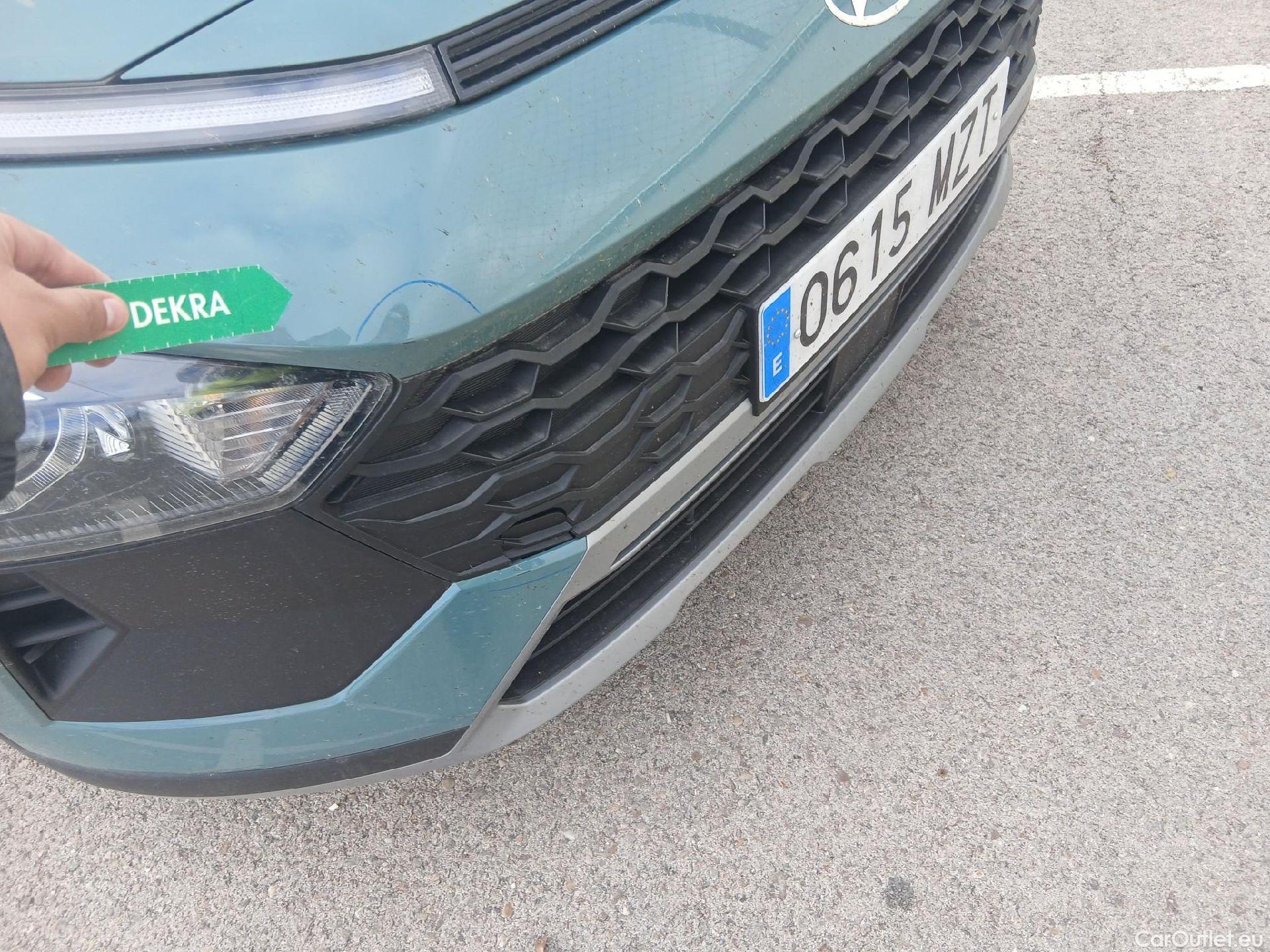  Land Rover  Discovery HYUNDAI Bayon / 2024 / 5P / todoterreno 1.0 TGDI 74kW (100CV) 48V Klass #6