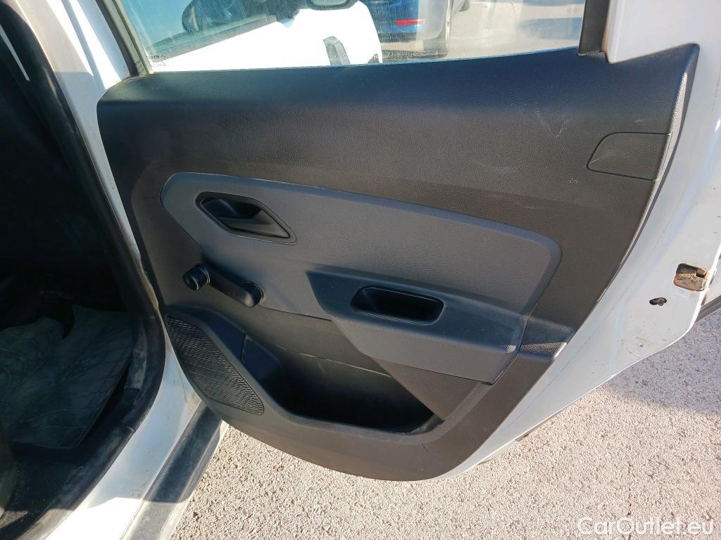  Dacia  Duster DACIA  / 2018 / 5P / todoterreno Essent. Blue dCi 85kW (115CV) 4X2 #20