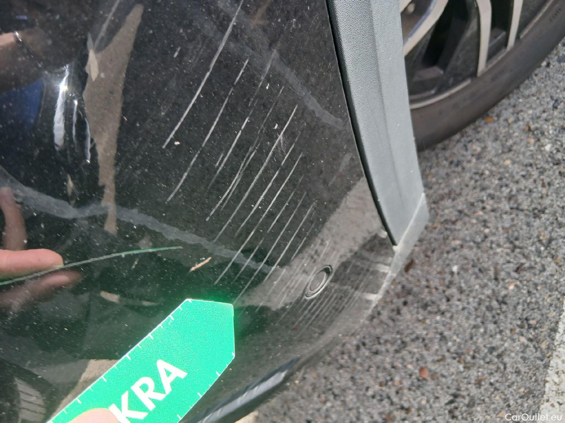  Mercedes  GLA MERCEDES-BENZ  / 2020 / 5P / todoterreno  250 e #2