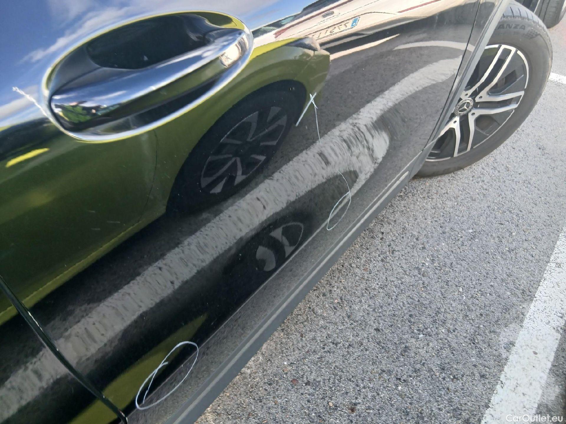  Mercedes  GLA MERCEDES-BENZ  / 2020 / 5P / todoterreno  250 e #29