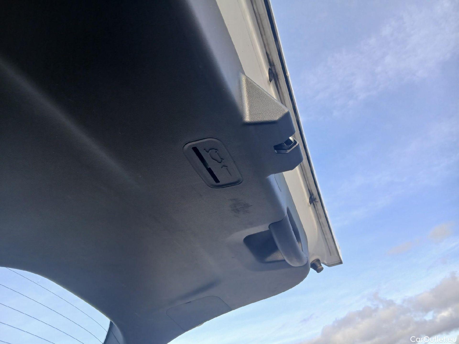  Hyundai  Tucson HYUNDAI  / 2020 / 5P / todoterreno 1.6 CRDI 85kW (115CV) Maxx #4