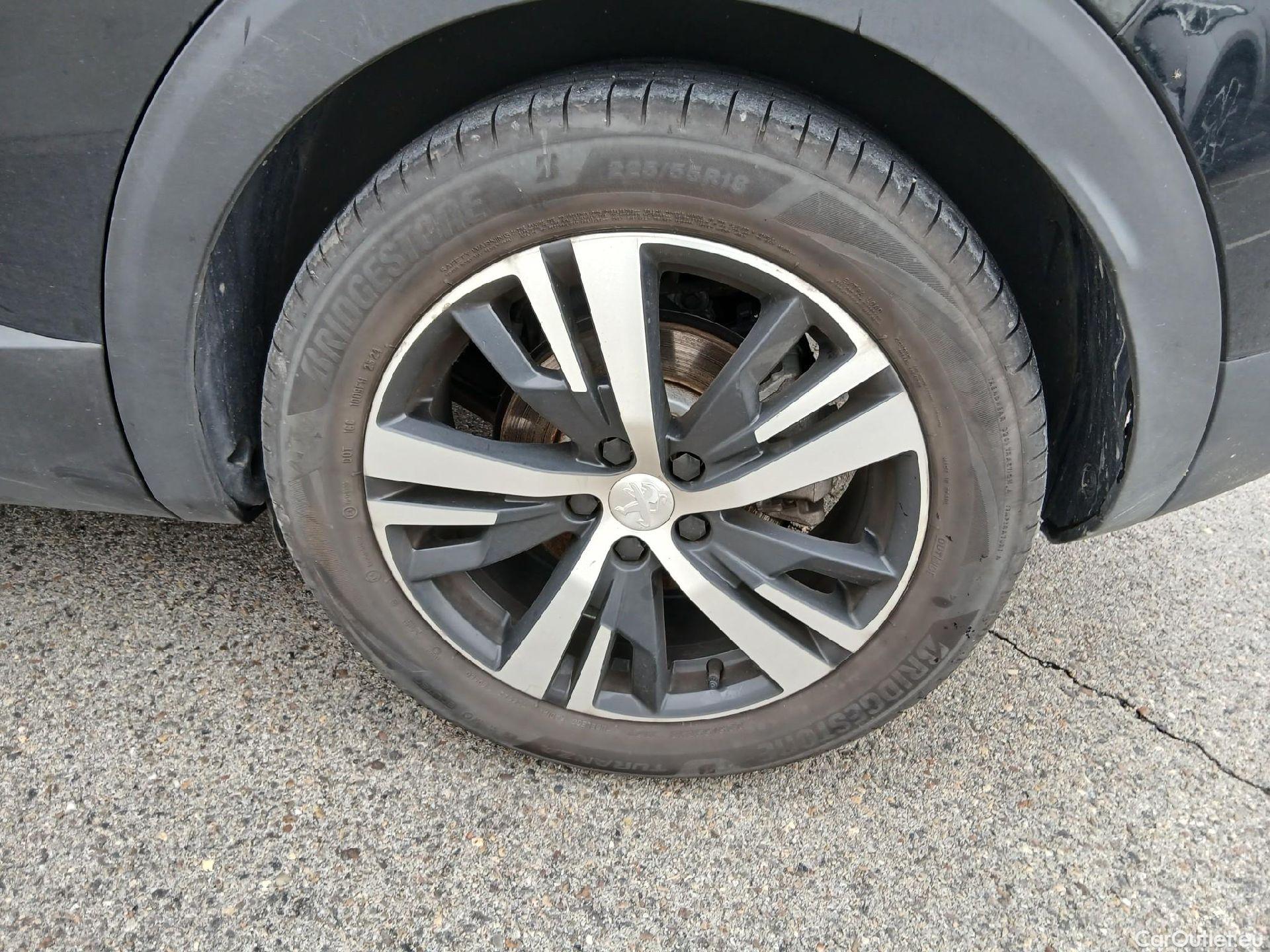  Peugeot  3008 PEUGEOT  Hybrid / 2016 / 5P / todoterreno 225 e-EAT8 Allure #8