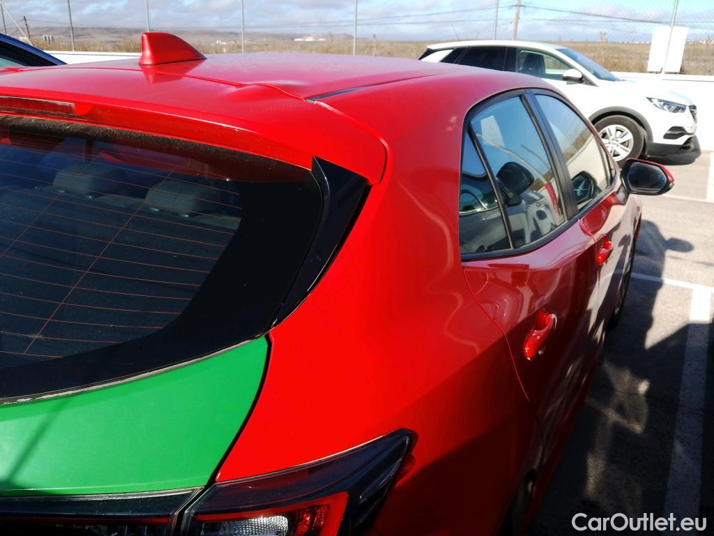  Toyota  Corolla TOYOTA  1.8 125H ACTIVE TECH E-CVT #23