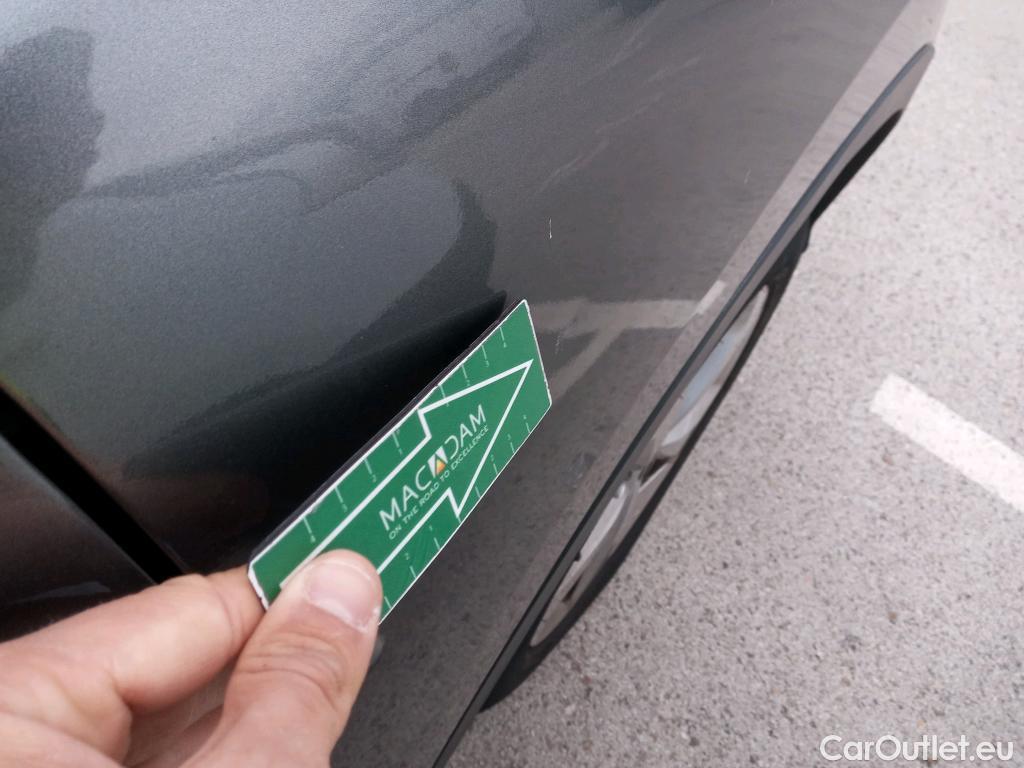  Nissan  Qashqai NISSAN  / 2017 / 5P / todoterreno dCi 85 kW (115 CV) E6D ACENTA #27