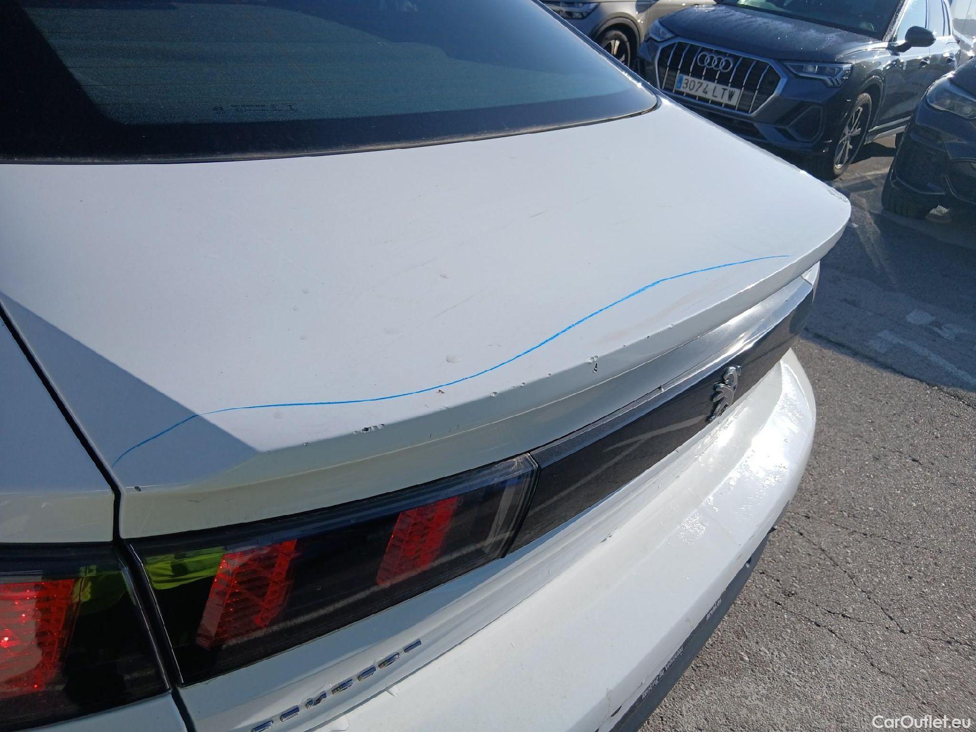  Peugeot  508 PEUGEOT  / 2018 / 5P / berlina con portón 5P Business Line BlueHDi 96kW S&S 6vel #24