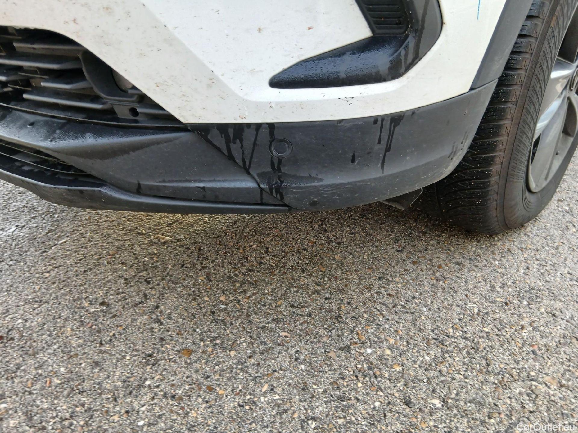  Opel   Grandland X OPEL Grandland / 2021 / 5P / todoterreno 1.5 CDTi Business Edition Auto #9