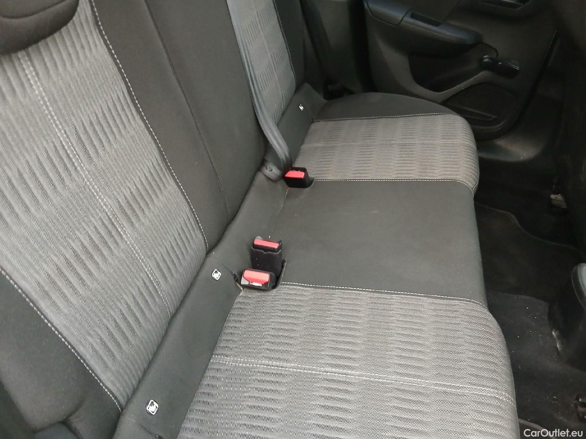  Opel  Corsa OPEL  / 2019 / 5P / berlina con portón 1.2T XHL 74kW (100CV) Edition #16