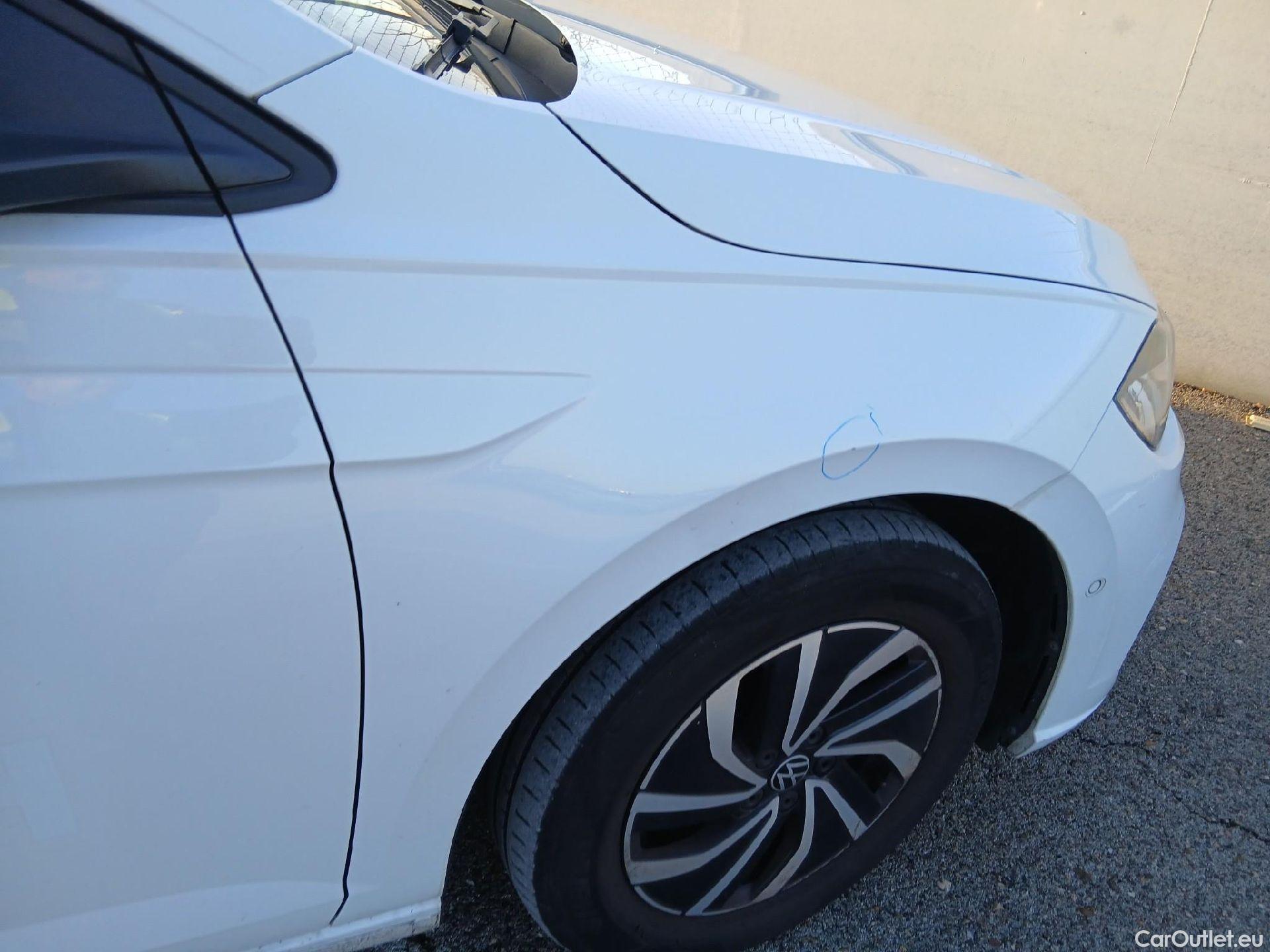  Volkswagen  Polo VOLKSWAGEN  / 2021 / 5P / berlina con portón Life 1.0 TSI 70kW (95CV) #32