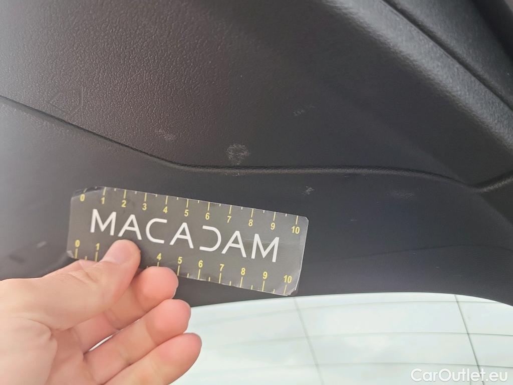  Bmw  Serie 1 BMW  / 2019 / 5P / berlina con portón 118i #27