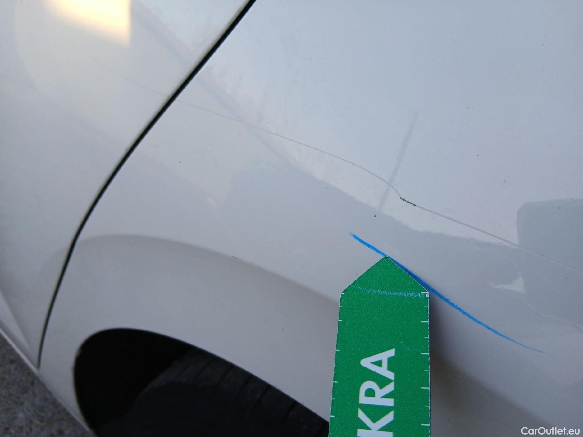  Volkswagen  Polo VOLKSWAGEN  / 2021 / 5P / berlina con portón Life 1.0 TSI 70kW (95CV) #15