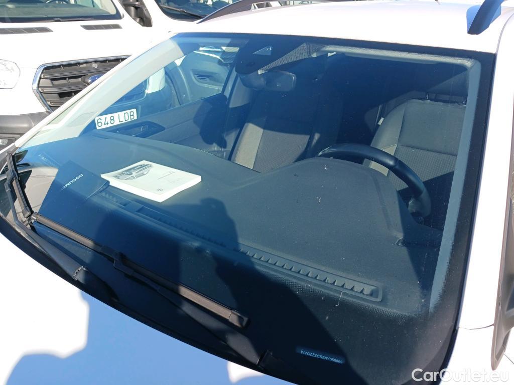  Volkswagen  Taigo VOLKSWAGEN  / 2021 / 5P / todoterreno Life 1.0 TSI 81kW (110CV) #1