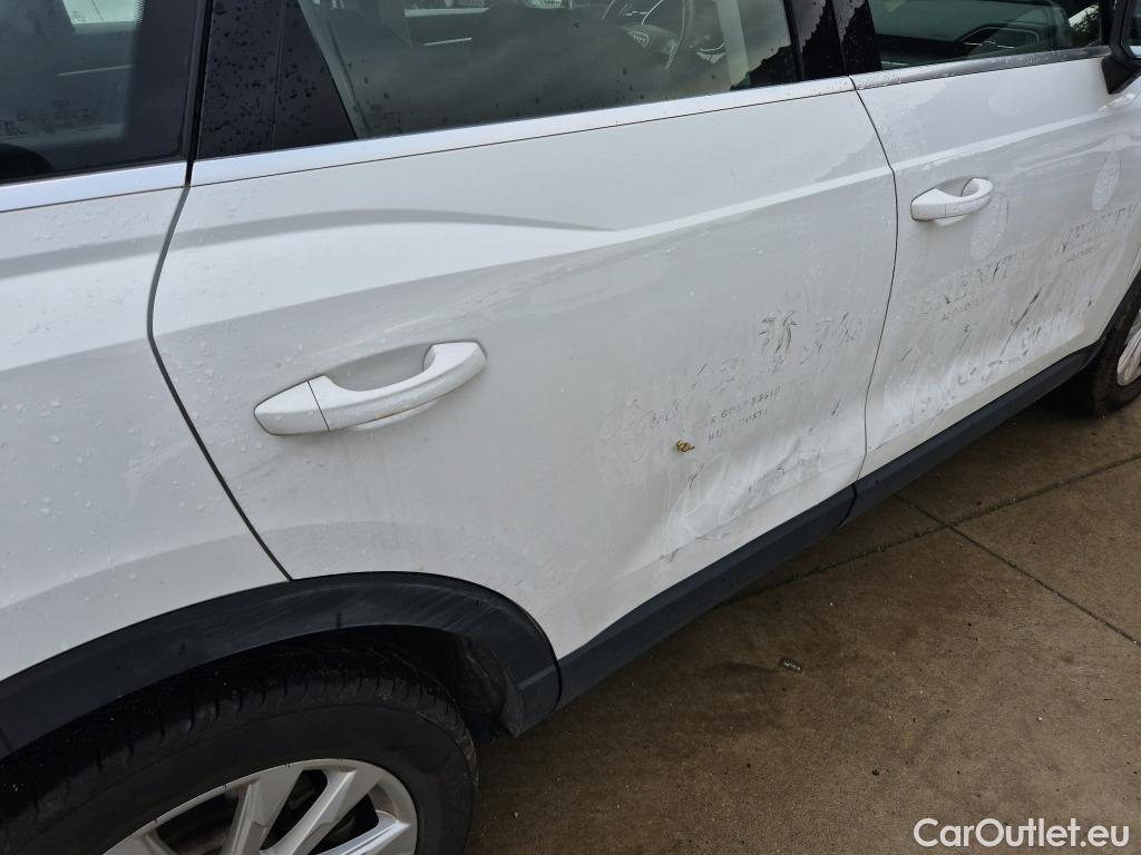  Audi  Q3 AUDI  / 2018 / 5P / todoterreno 45 TFSI e 180kW S tronic Advanced #3