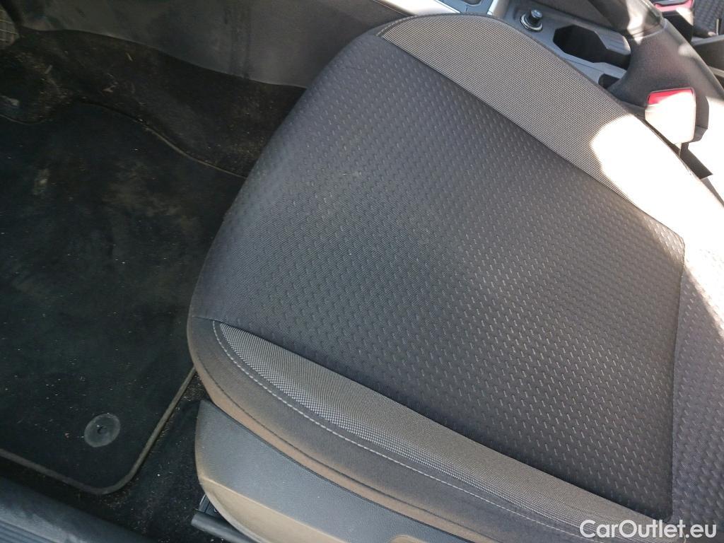  Volkswagen  Taigo VOLKSWAGEN  / 2021 / 5P / todoterreno Life 1.0 TSI 81kW (110CV) #12