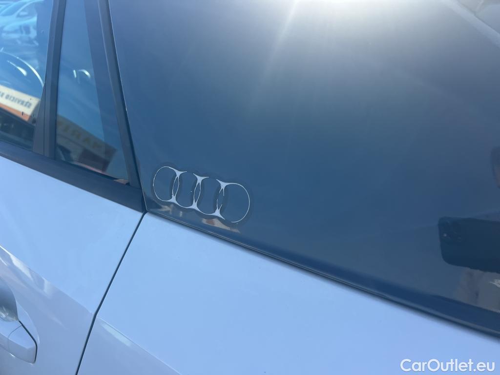  Audi  Q2 AUDI  / 2016 / 5P / todoterreno Design 30 TFSI 85kW (116CV) #10