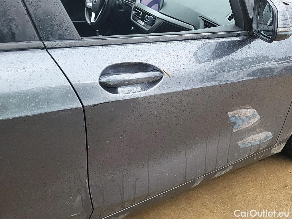  Bmw  Serie 1 BMW  / 2019 / 5P / berlina con portón 118i #7