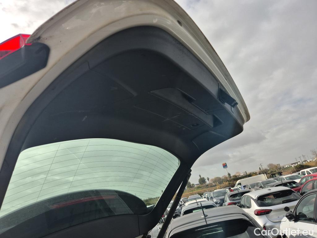  Audi  Q3 AUDI  / 2018 / 5P / todoterreno Advanced 35 TDI 110kW (150CV) S tronic #5