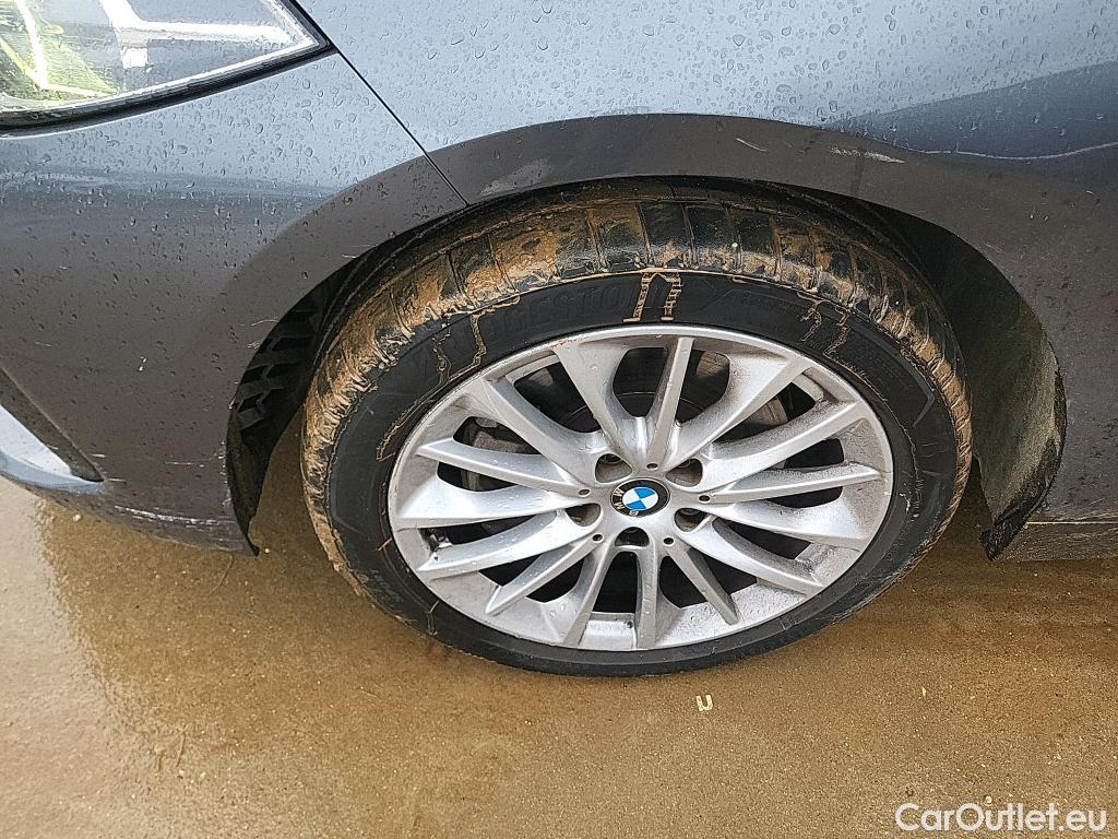  Bmw  Serie 1 BMW  / 2019 / 5P / berlina con portón 118i #22