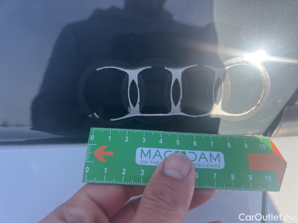  Audi  Q2 AUDI  / 2016 / 5P / todoterreno Design 30 TFSI 85kW (116CV) #13