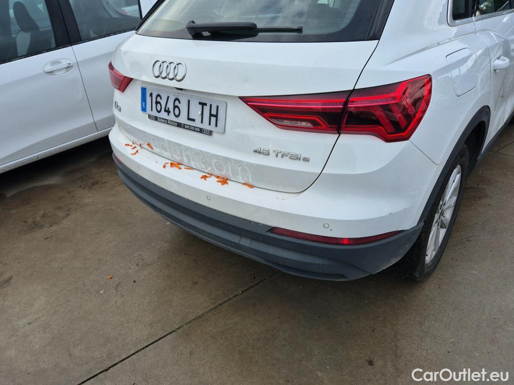  Audi  Q3 AUDI  / 2018 / 5P / todoterreno 45 TFSI e 180kW S tronic Advanced #19